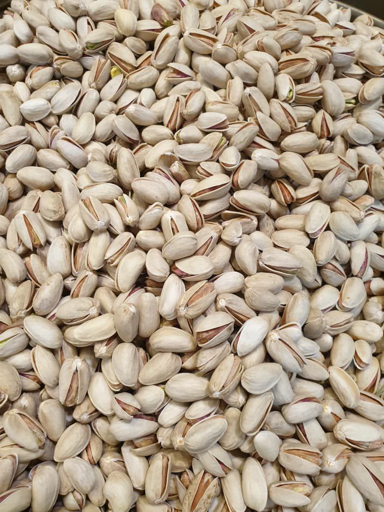 Naturally open organic Akbari pistachios from Iran